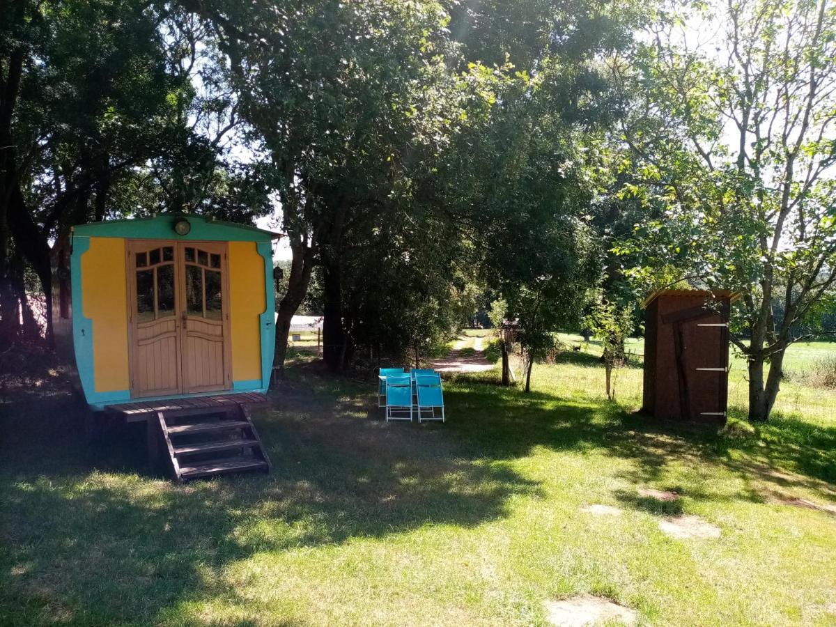 Camping La Bergerie Hotel La Chapelle-Achard Eksteriør billede
