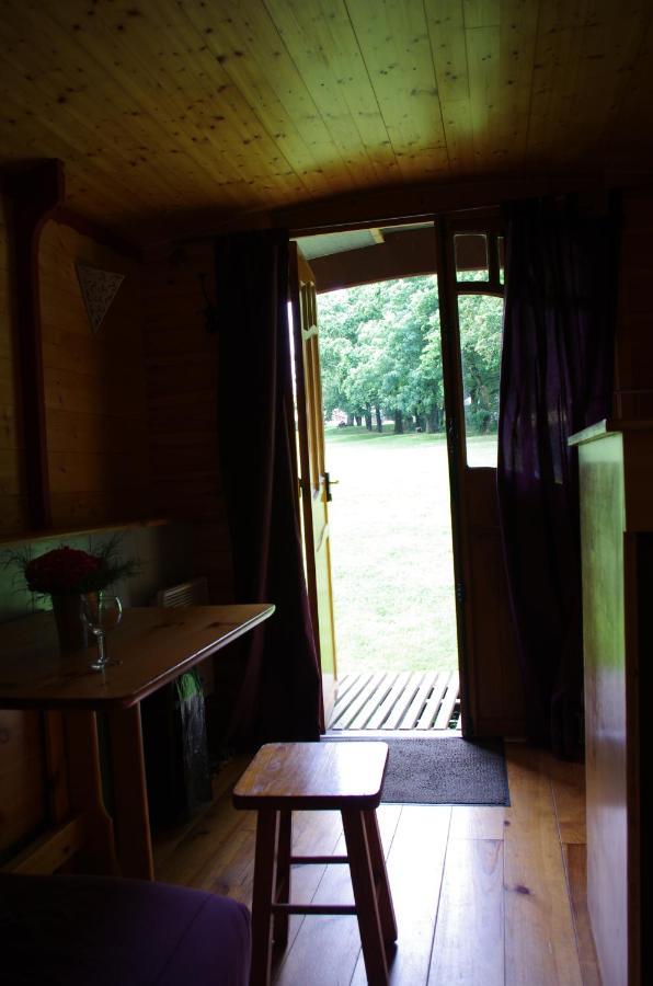 Camping La Bergerie Hotel La Chapelle-Achard Eksteriør billede